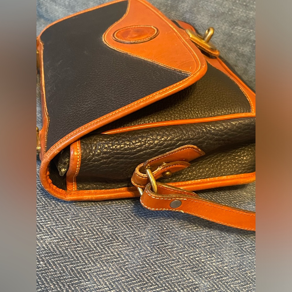 Vintage Dooney & Bourke All Weather Leather Carrier Bag Medium Sized - Picture 17 of 17